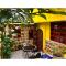 Casa del Lago Lodging House