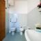 Two Steps From the Beach Villa - 新福卡