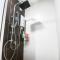 3R2B in Skudai, 10min to Sutera,Paradigm,UTM l 6-9pax - Lima Kedai
