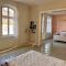 Beautiful apartment in a historic villa