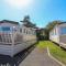 Brilliant 8 Berth Caravan Near Walton-On-The-Naze In Essex - 17023Nm