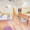 Ocean Inn & Meadows Inn ! Couple Friendly ! Family Hotel ! Walking Distance From Mall Road