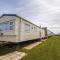 Superb 8 Berth Caravan Near Walton-On-The-Naze In Essex Ref 17175 - 内兹岬附近沃尔顿