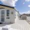 Beautiful, Pet Friendly Caravan By The Beach In Suffolk Ref 40126Nd - Lowestoft
