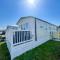 8 Berth Caravan With Decking And Wifi At Broadland Sands Park Ref 20064Cf - Hopton on Sea