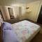 CASA PERTINHO DA PRAIA PARA ATÉ 12 PESSOAS COM MESA DE SINUCA E PING PONG aceita pets - 邦比尼亚斯