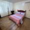 CASA PERTINHO DA PRAIA PARA ATÉ 12 PESSOAS COM MESA DE SINUCA E PING PONG aceita pets - 邦比尼亚斯