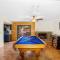 3 bed home with Luxury Hot Tub, Deck, Wifi and Arcade Games - Houston