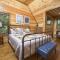 NewListing! 1-Mile Choctaw Landing, GameRoom, 6BR, Sleep-18, PET Friendly, HotTub, Play Structure, Smart TV, FirePit, Outdoor - 斯蒂芬斯穴窟