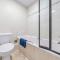 Elegant 2Bed Sleeps 4 With Parking - Paisley