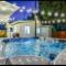 Modern Cottage, Hot Tub, Bistro Patio, Putting Green, Walk to All! - Таузанд-Окс