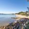 Wanda Up, 80 Randall Dr - spectacular views, aircon and Wi-Fi