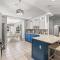 Navarre Oasis - Heated Saltwater Pool, Hot tub & Game room - Minutes from the beach! - نافار