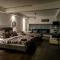 Convenient loft with AC, 4 beds, kitchen, in the heart of the center, 10 min walk to the white tower, 10 min walk to Aristotelous Square - Saloniki