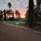 Billabong Motel