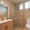 Miss Pats Brand New Gem River Views Short Walk to Beach and Cafes