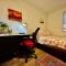 Micro Studio Apartment 10 Minutes Walk to University of Washington - Сиэтл