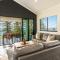 Arcoola 1 - Overlooking Main Beach -Holiday Yamba