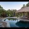 Warm spa, pool & Fireplace - Coolum Bali Gardens