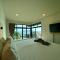 HIP Seaview Resort @ Phi Phi
