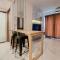 Spacious and Homey 2BR at Sky House BSD Apartment By Travelio - 当格浪