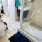 Queens View 2 - Sleeps 5