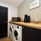 Sleeps14,Sauna,ColdPlunge,Hottub,xboxroom,XLgarden - Coed Ely