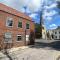 Chapel Houses, A collection of three townhouses A central collection that sleeps 10 - 金斯林