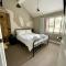 Chapel Houses, A collection of three townhouses A central collection that sleeps 10 - 金斯林