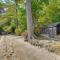 Rustic Cabin with Squam Lake Access and Fireplace! - 霍尔德内斯