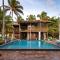 Sundiver Beach Resort