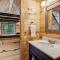 Music Row | 2BR in Pigeon Forge