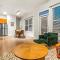 Urban Oasis Luxe Apt City with River Views Pool and Gym - San Antonio