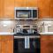 2BR Apt River Walk Luxury River with Pool Views and Gym - San Antonio
