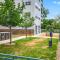 2BR Apt River Walk Luxury River with Pool Views and Gym - San Antonio