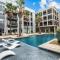 2BR Apt River Walk Luxury River with Pool Views and Gym - San Antonio
