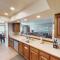 Royal Prince Suite Pool-Spa Ski-in out Gym, Sauna, Laundry, BBQ - 布赖恩峰