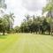 Baan Suan Khun Ta and Golf Resort - Ubon Ratchathani