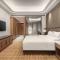La Quinta by Wyndham Weifang South