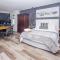 Coral Wood Self Catering Suites and B&B - 东伦敦