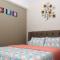 PaRes Apt 2BR Unit 1 by eRJe - 万隆