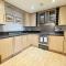 The Greenwich - two bedroom apartment with parking, close to ferry terminals - 南安普敦