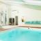 Lanaken Retreat: Pool Jacuzzi and Sauna