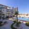 Beautiful Pool View JVC Cozy and Stylish Czechin - Dubaj