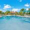 Gorgeous 1st-Floor, End Unit Condo w LAKEVIEW