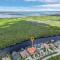 JUST WOW!! Experience Luxury! Gulf Access, Pool & Spa, Dock, Tiki- Villa Waterfront Wonderland - كيب كورال