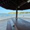 Edy hospedagens Beira-Mar flat 310 com vista para o morro do careca, piscina e localização privilegiada
