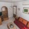 Charming Apartment with Sea Views and Shared Pool - 洛夫兰