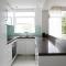 Large 2BR w AC balcony parking pet friendly