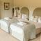 Nest Farmhouse